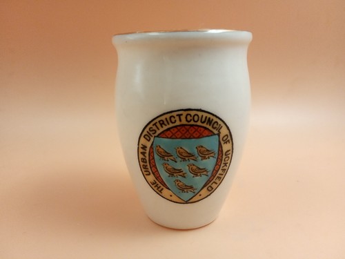 Goss crested china - crested,