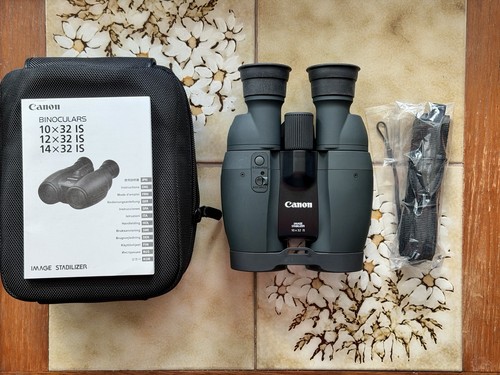 Canon 10x32 binoculars - 10x32, is