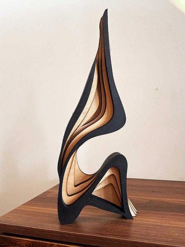 Abstract wooden sculpture - wooden,