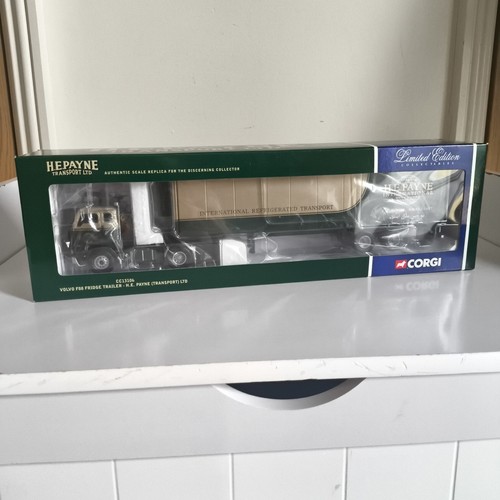 Corgi cc13106 volvo f88 fridge - f88,