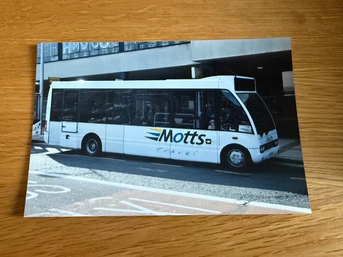 Motts travel - , (ma07bus)