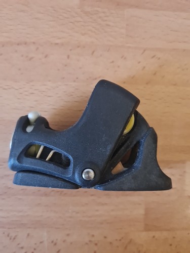Used spinlock cleat - spinlock, clutch.
