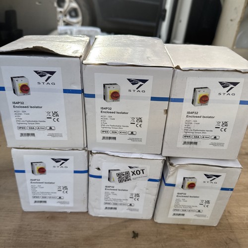 Stag enclosed isolator - stag, amp
