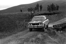 Gavin Waugh Peter Handy