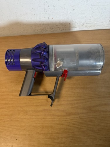 Dyson v10 vacuum - dyson,