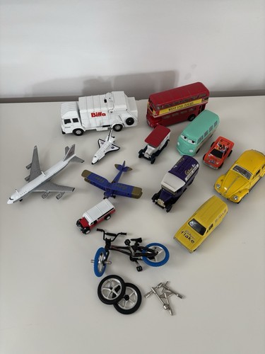 Bulk lot diecast toy cars - bulk,