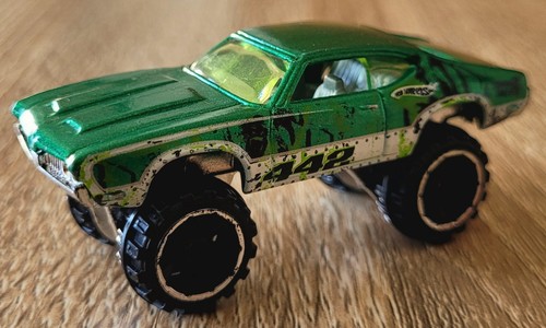 Hot wheels born battle - hot, olds