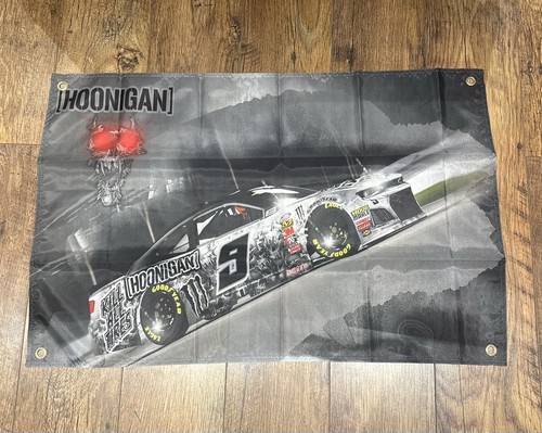 Hoonigan flag banner garage - hoonigan, garage/