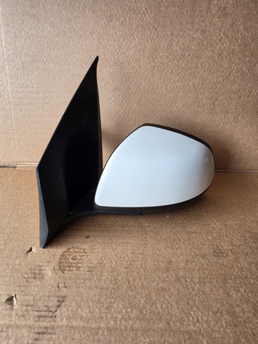Nissan pixo suzuki - 09-14,