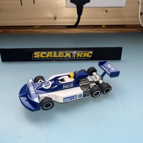 Scalextric vintage march - scalextric,