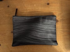 Qantas Luke Shadbolt Business Class Amenity Kit Brand New