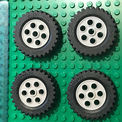 Lego large grey technic - x,