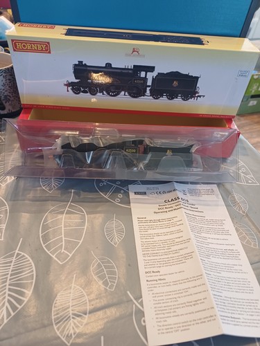 Hornby gauge green class - gauge, br