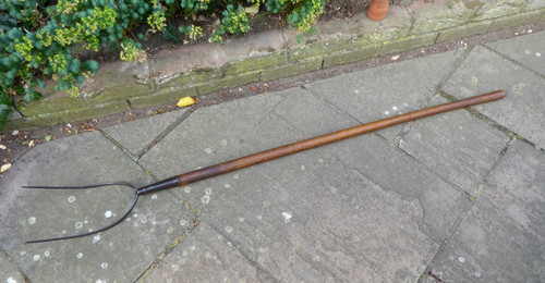 Vintage pitch fork hay - fork,