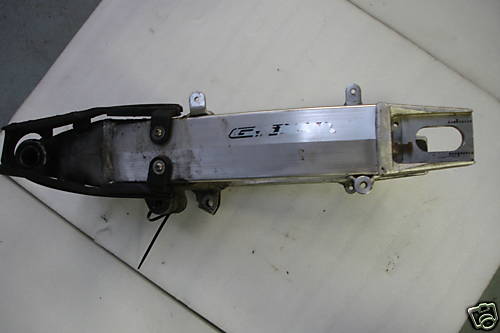 Gsxr 600 srad swinging arm - swinging,