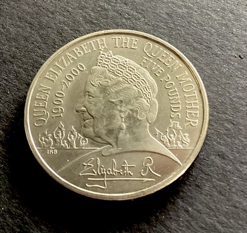 Queen elizabeth the - queen,
