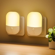 2 Pack Plug in Night Light with Dusk to Dawn Photocell Sensor, 5 Adjustable Brig