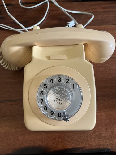 Rotary dial corded - rotary,