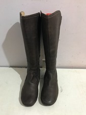 Fat face leather knee high