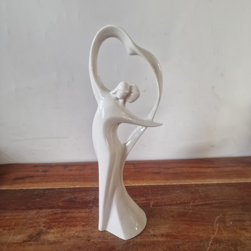 Circle love figure - of,