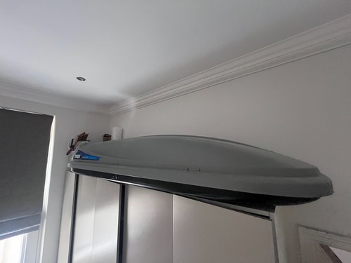 Car roof top box thule - car,