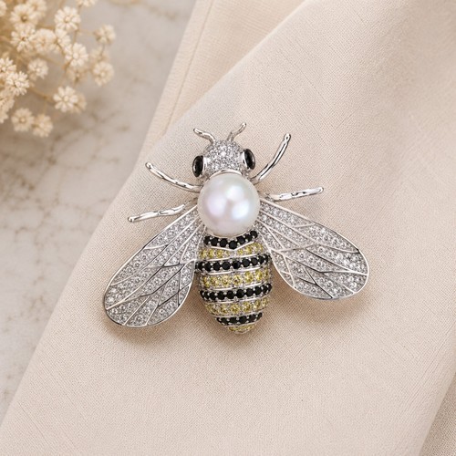 Silver honey bee - silver, pin