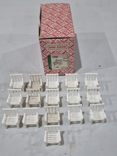 Vintage britains miniature - britains,
