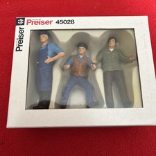 Preiser Figures 45028 Delivery