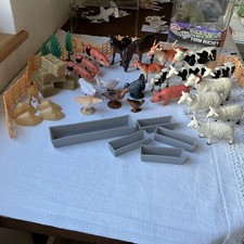 Chad Valley Farm Bucket - 50 Pieces - Used