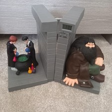 Harry Potter Book Ends Alarm
