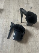 Hella Heels 8 Inch. Size 4