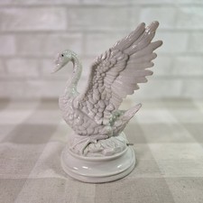 Vintage 9 in. Porcelain Swan