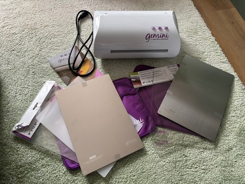 Gemini die cutting - cutting, embossing