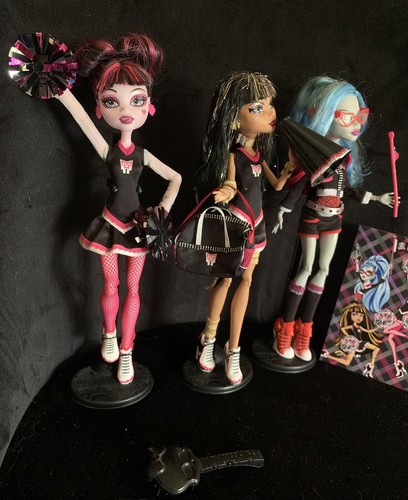 Monster high dracula ghoulia - monster,