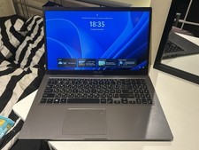 ASUS VivoBook 15