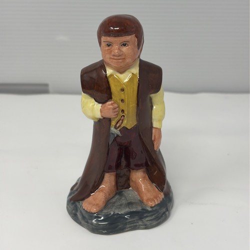 Royal doulton lotr middle - doulton,