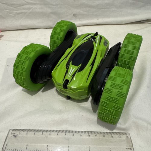 Stunt car body only green - stunt,
