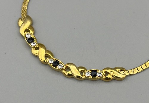 Vintage gold tone necklace - vintage,