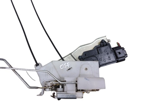 Suzuki alto door lock right - alto,