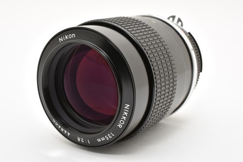 Nikon nikkor 135mm 8 - nikkor, f2.8