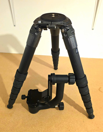 Gitzo gt5562lts carbon fibre - carbon,
