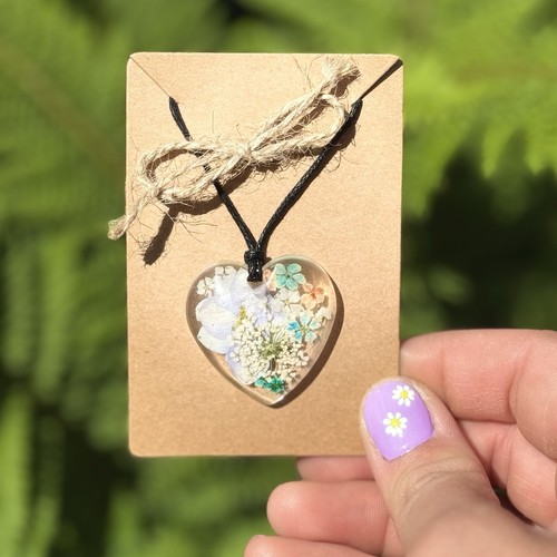 Real flower resin necklace - resin,