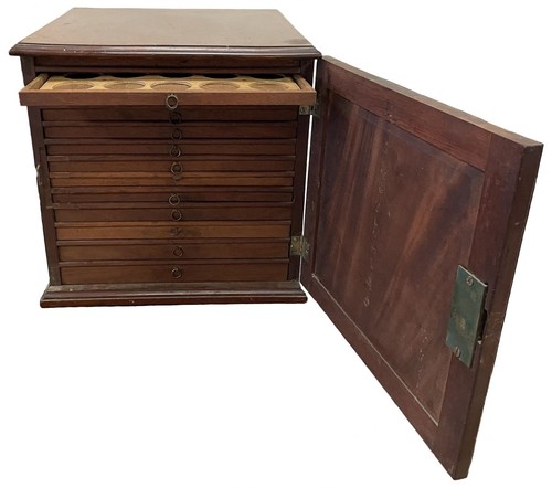Coin and medallion cabinet - cabinet, –