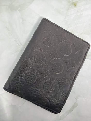 Coach signature leather - coach, bifold