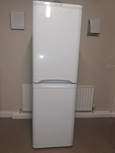 Indesit fridge freezer - indesit, a+