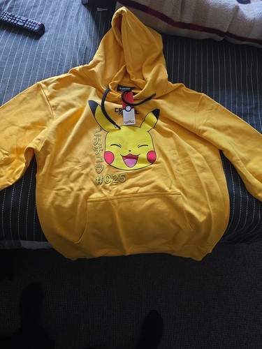 Pokemon pikachu hoodie large - pikachu,