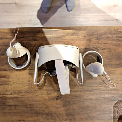 Oculus quest 64gb headset - 64gb,