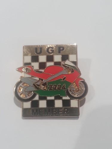 Ulster grand prix badge - grand,
