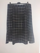 BNWT Brand New Ladies Black & White Grid print STRETCH Midi Skirt Plus Size 18