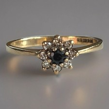 9ct Gold Sapphire & Diamond Daisy Ring Vintage Flower Hallmarked 9k 375 Size M.5